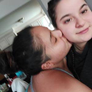 Follow On TikTok @PAPIPERLA.MAMIMARIA